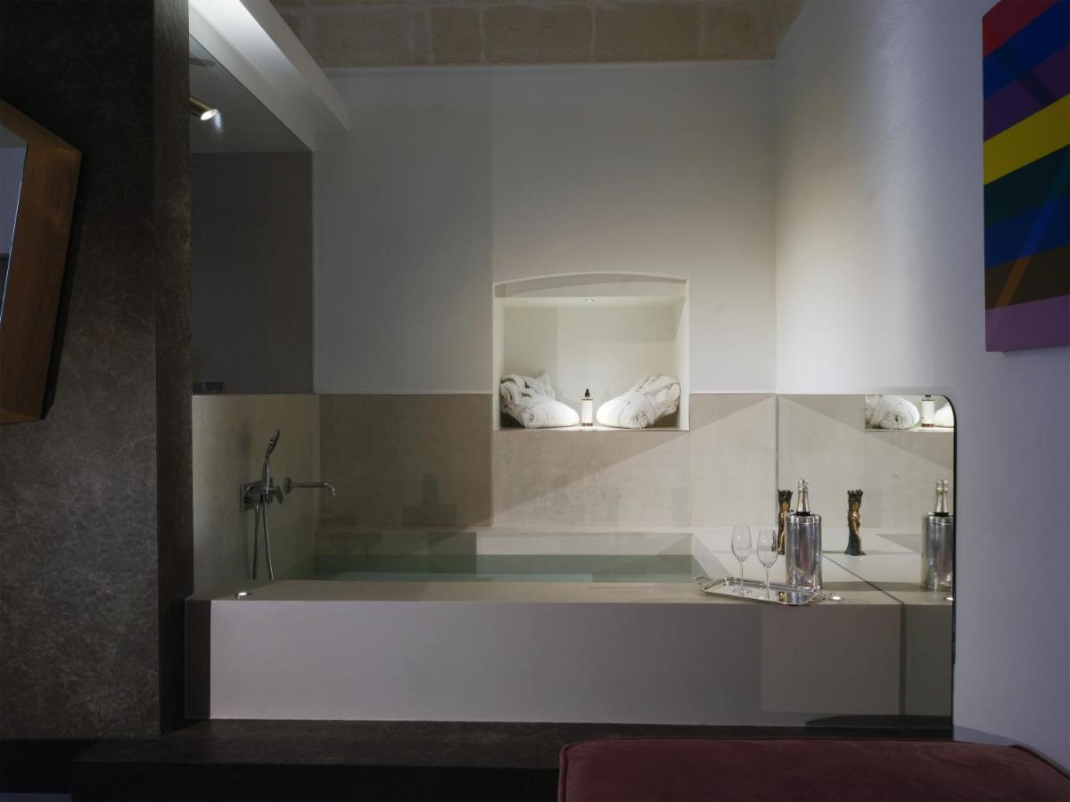 Euvodia Luxury Rooms Matera Exterior photo